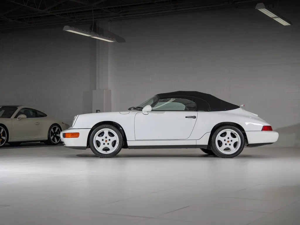Porsche 964 Carrera 2 Speedster