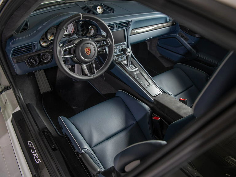 Porsche-911-GT3-RS-forsale