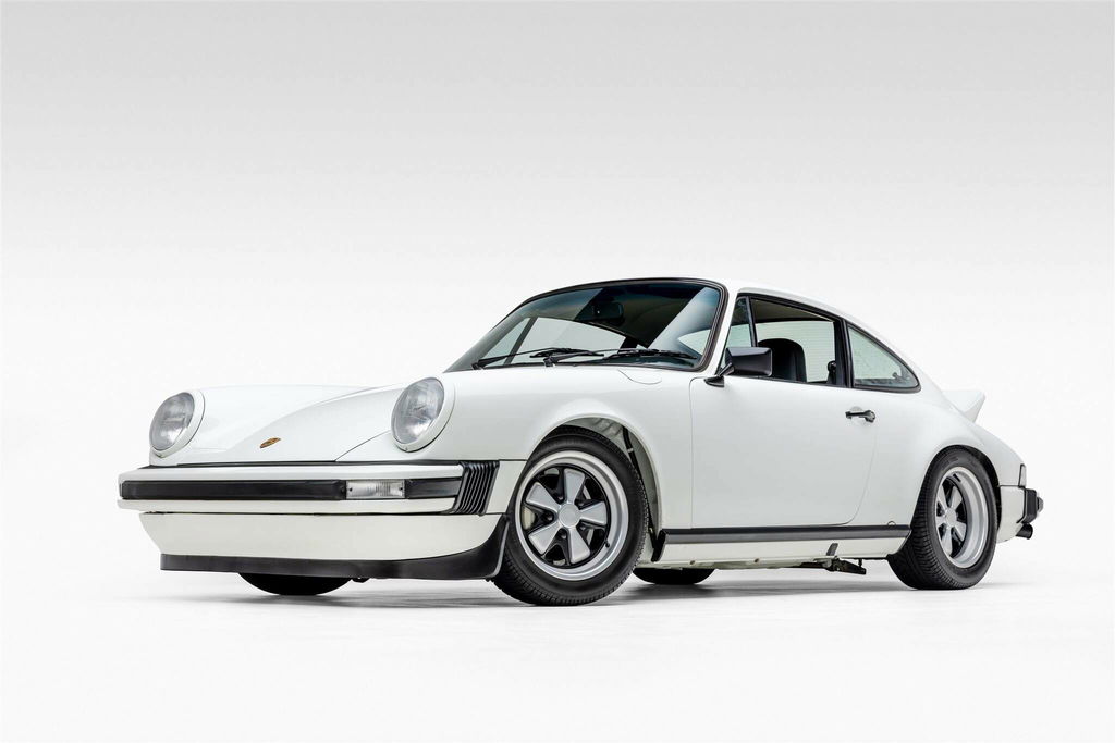 Porsche 911 Carrera 2,7