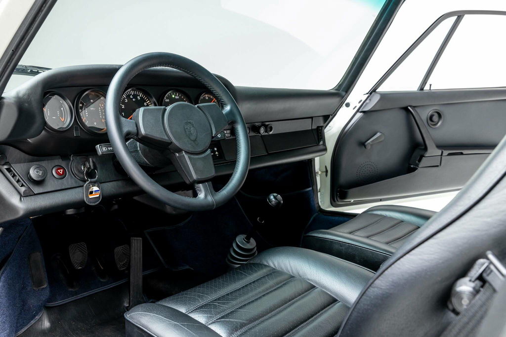 Porsche 911 Carrera 2,7