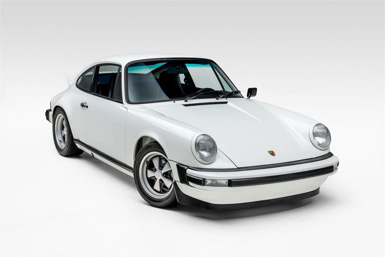 Porsche 911 Carrera 2,7