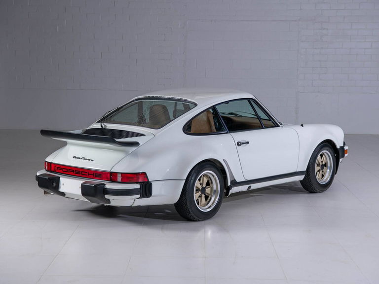 Porsche 911 Turbo 3.0