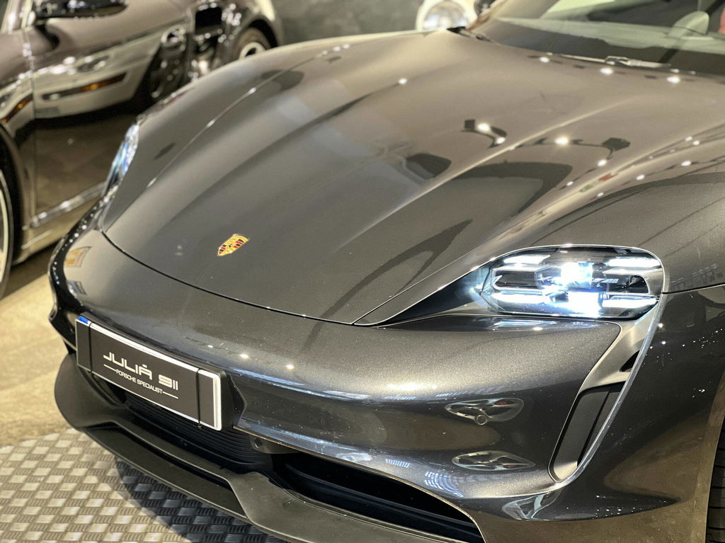 Porsche Taycan 4S