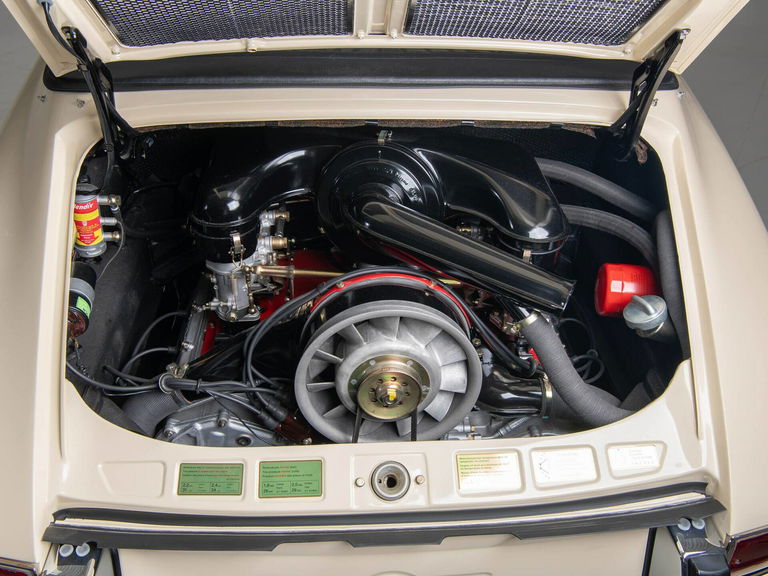 Porsche 911 S (F-Modell)