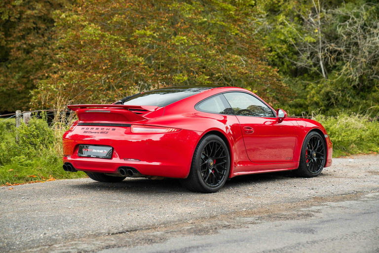 Porsche 991 Carrera GTS