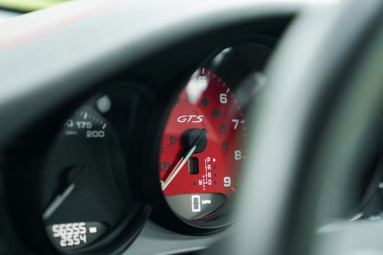 Porsche 991 Carrera GTS