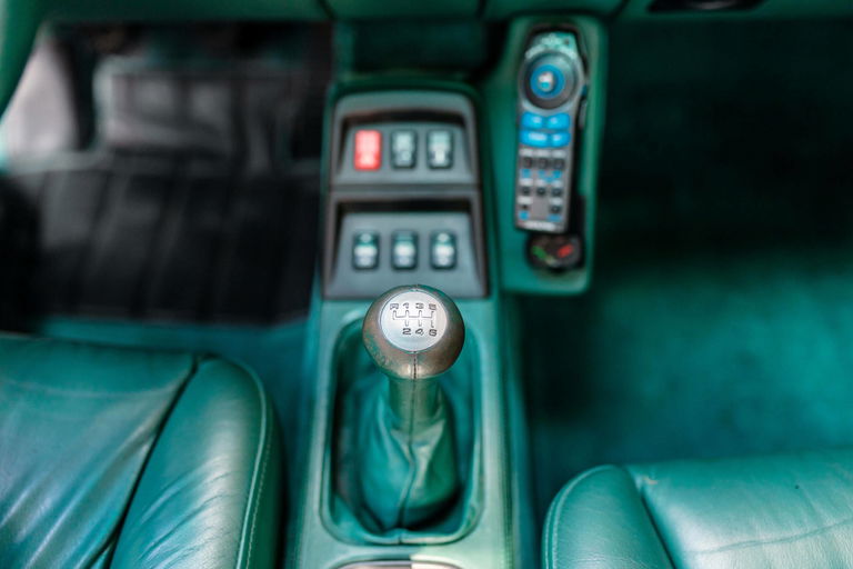 Porsche 993 Carrera 4S