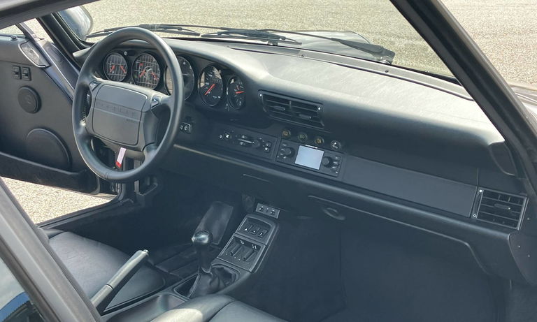 Porsche 964 Carrera 4