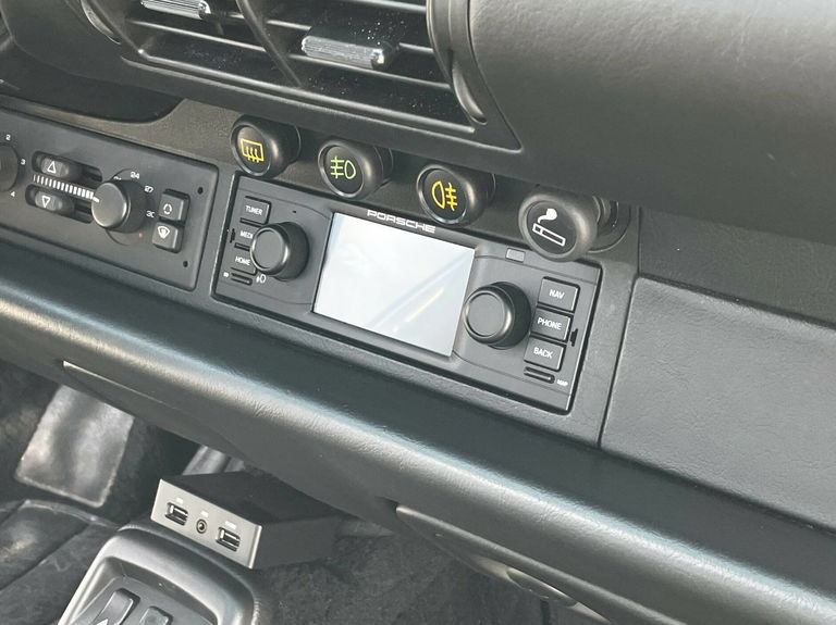 Porsche 964 Carrera 4