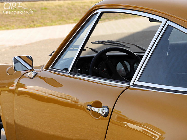 Porsche 911 S (F-Modell)