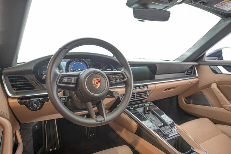 Porsche 992 Carrera 4S