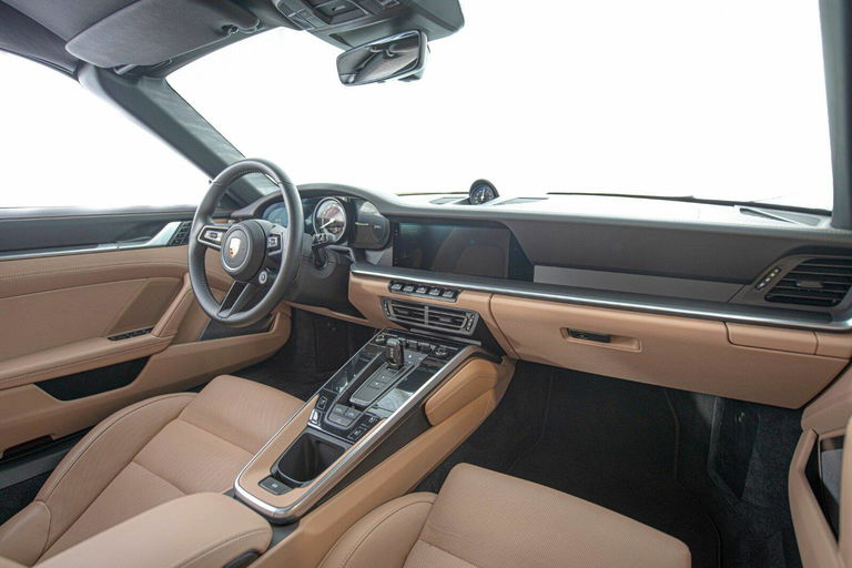 Porsche 992 Carrera 4S