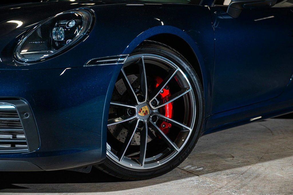 Porsche 992 Carrera 4S