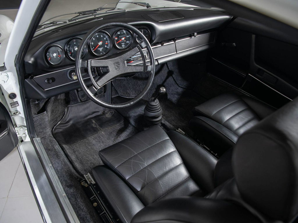 Porsche 911 Carrera RS