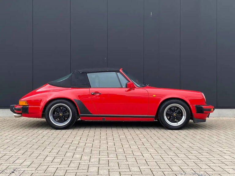 Porsche 911 Carrera 3.2
