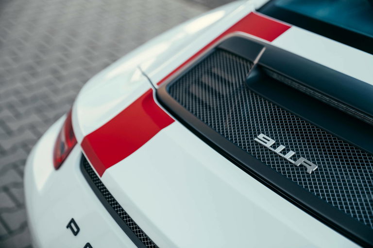 Porsche 911 R
