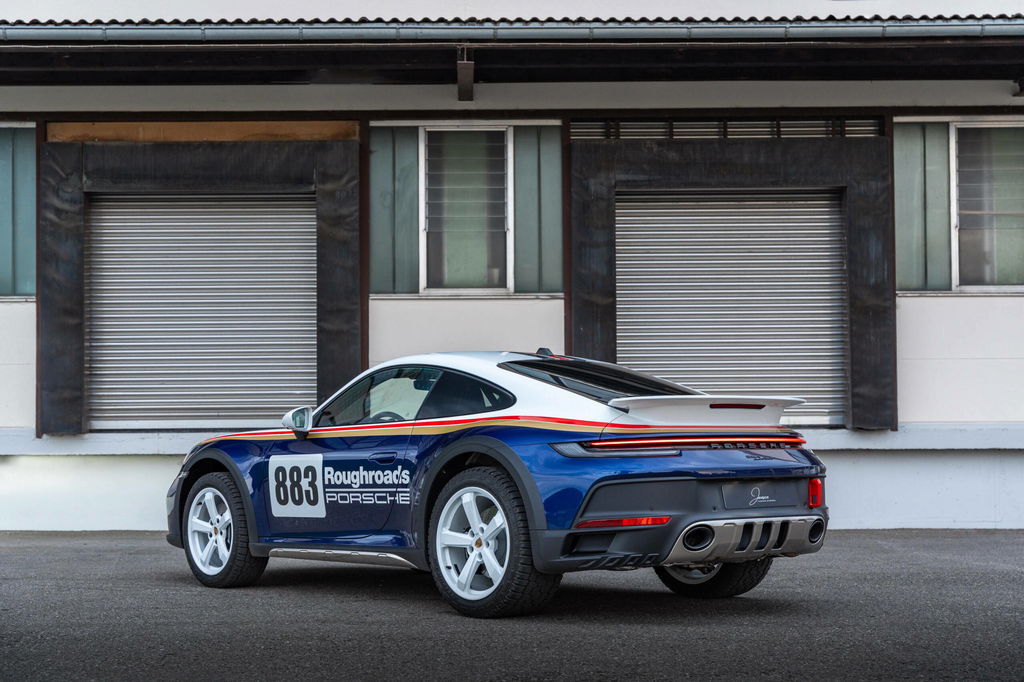 Porsche 911 Dakar