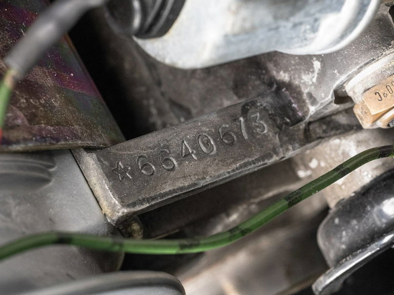 Porsche 911 Carrera (US)