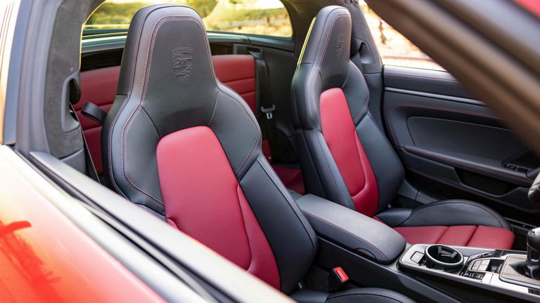 Porsche 992 Targa 4 GTS