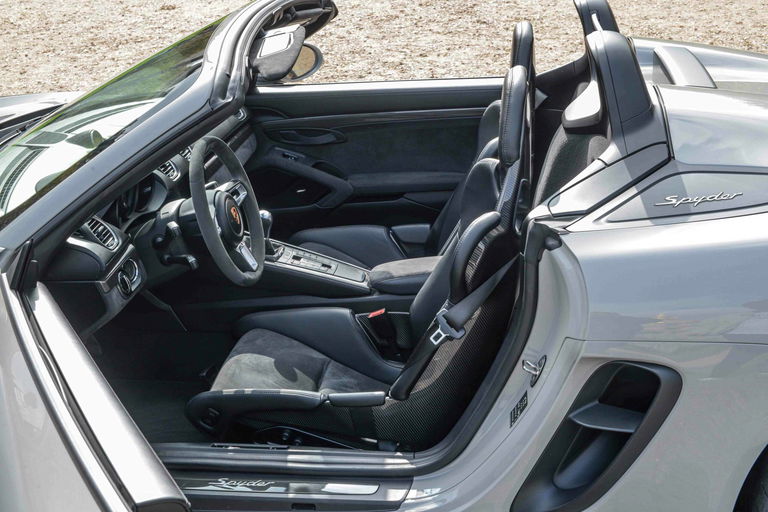 Porsche 718 Spyder