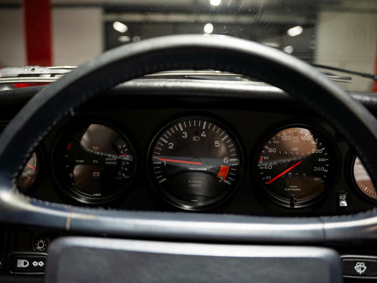 Porsche 911 Carrera 3.2