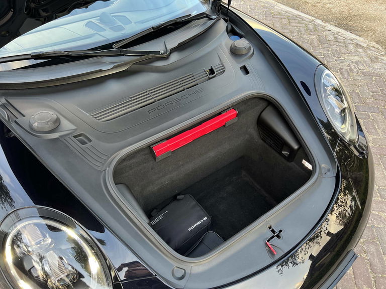 Porsche 991.2 Carrera 4 GTS