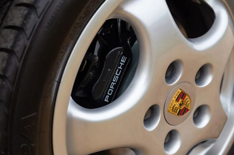 Porsche 964 Carrera 4