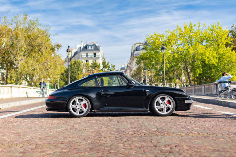Porsche 993 Carrera 4S