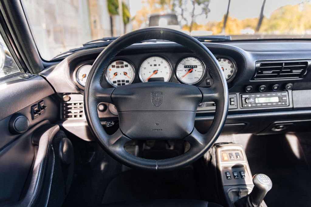 Porsche 993 Carrera 4S
