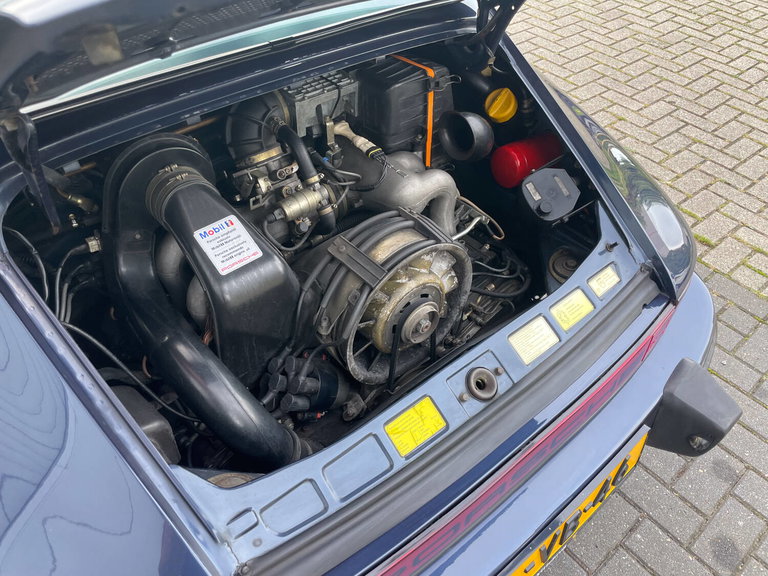 Porsche 911 Carrera 3.2