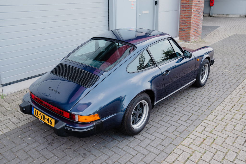Porsche 911 Carrera 3.2