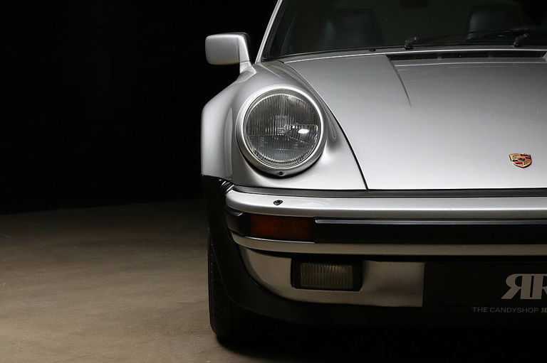 Porsche 911 Turbo 3.3