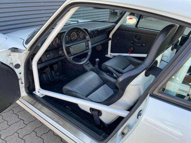 Porsche 964 Carrera RS