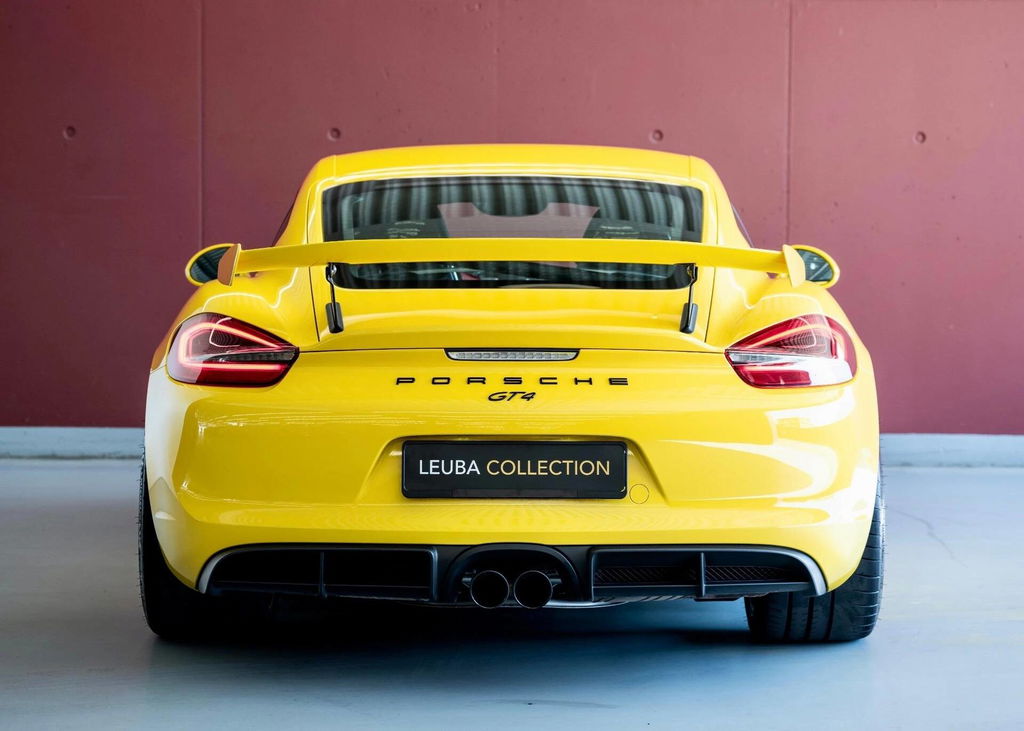 Porsche 981 Cayman GT4