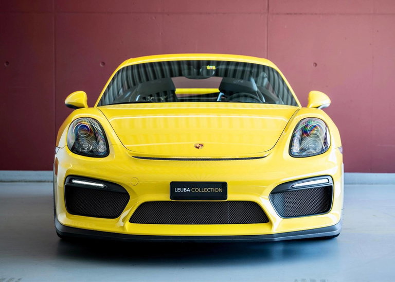 Porsche 981 Cayman GT4