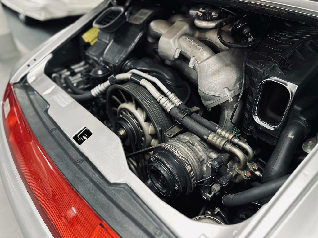 Porsche 993 Carrera 4S