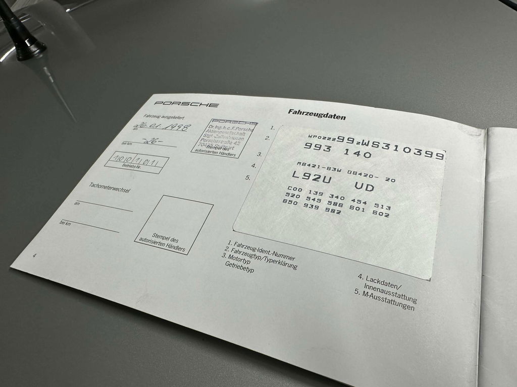 Porsche 993 Carrera 4S