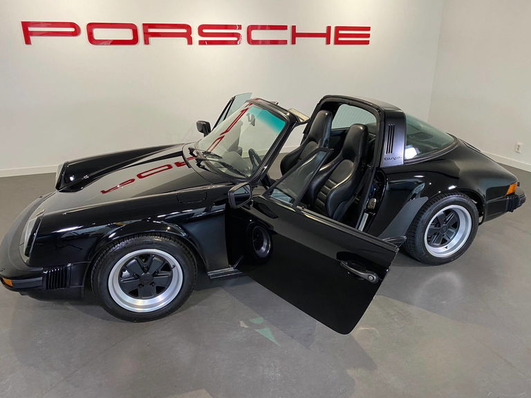 Porsche 911 Carrera 3.2