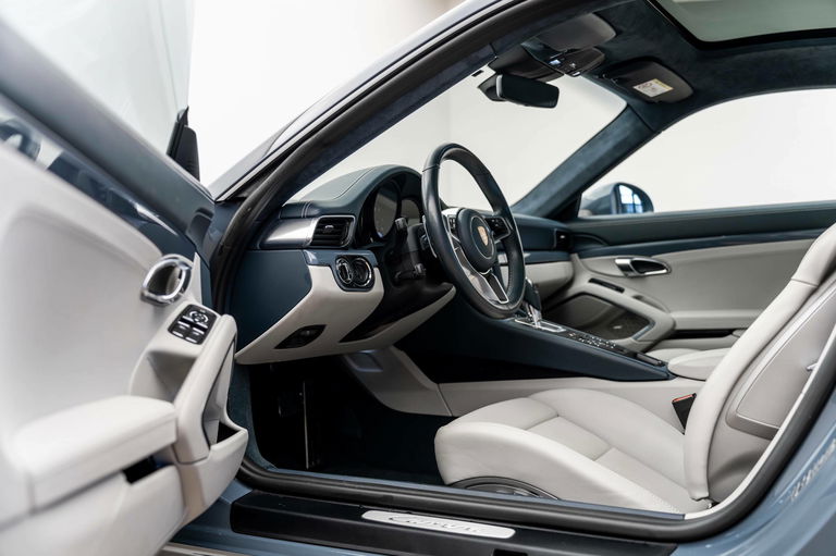 Porsche 991.2 Carrera