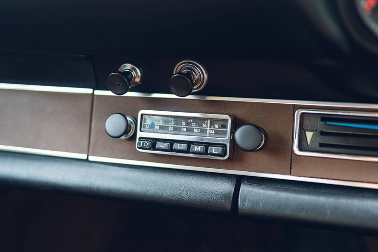 Porsche 911 S (F-Modell)