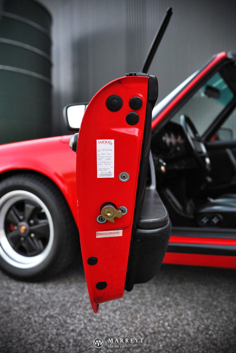 Porsche 911 Carrera 3.2