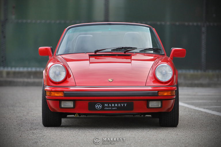 Porsche 911 Carrera 3.2