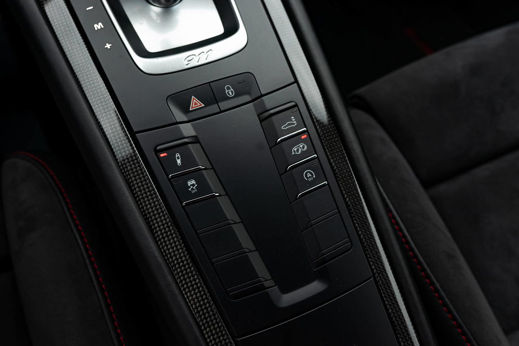 Porsche 991.2 Carrera GTS