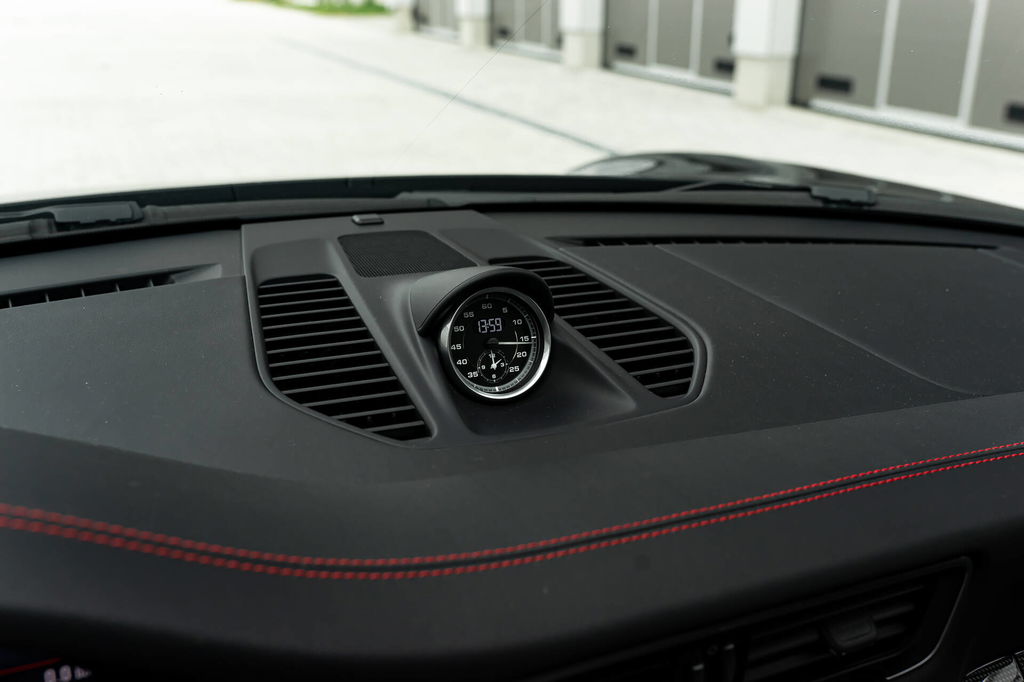 Porsche 991.2 Carrera GTS