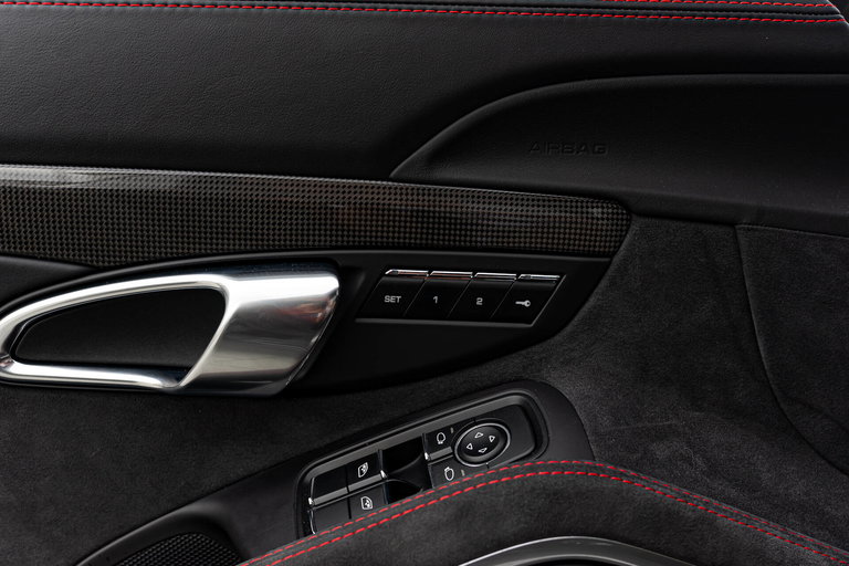 Porsche 991.2 Carrera GTS