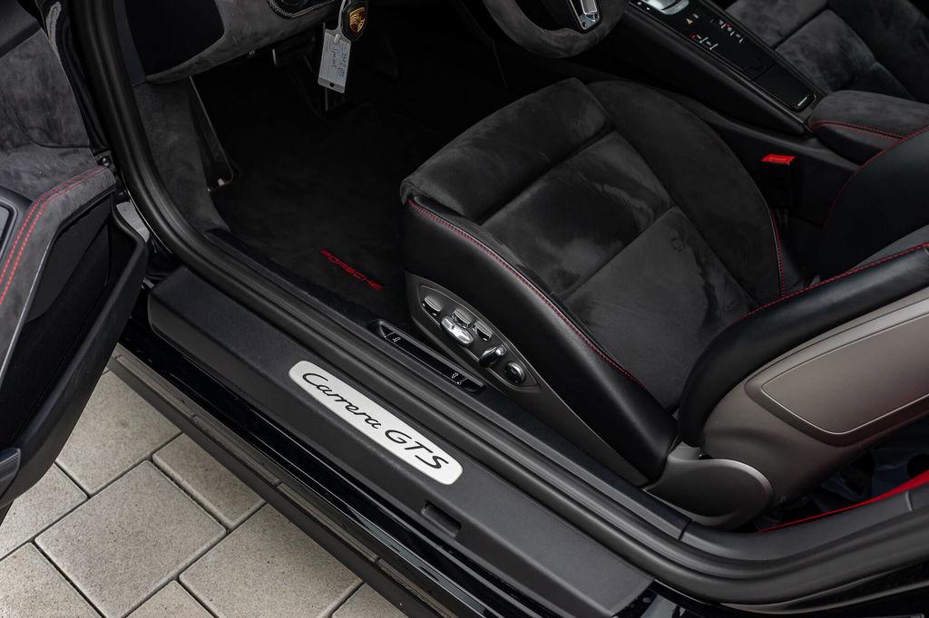 Porsche 991.2 Carrera GTS