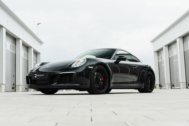 Porsche 991.2 Carrera GTS