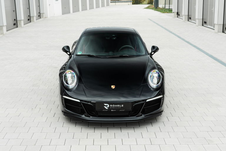 Porsche 991.2 Carrera GTS