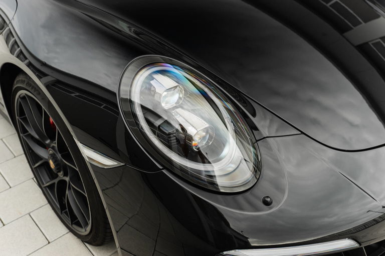 Porsche 991.2 Carrera GTS