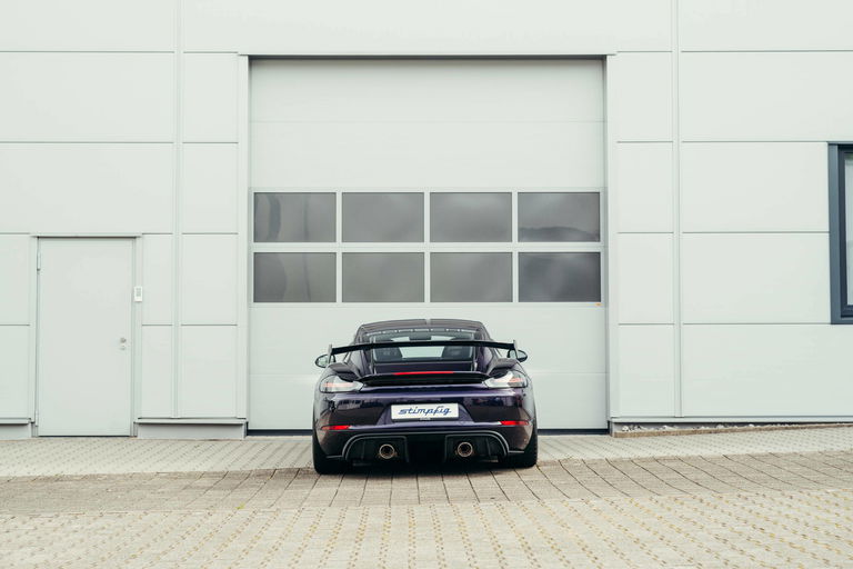 Porsche 718 Cayman GT4 RS